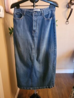 Jones New York Sport Denim Skirt